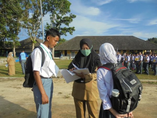 Blind Teaching